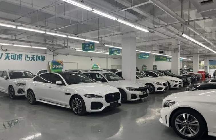 走访济南二手车市场，10万元就能开走“BBA”