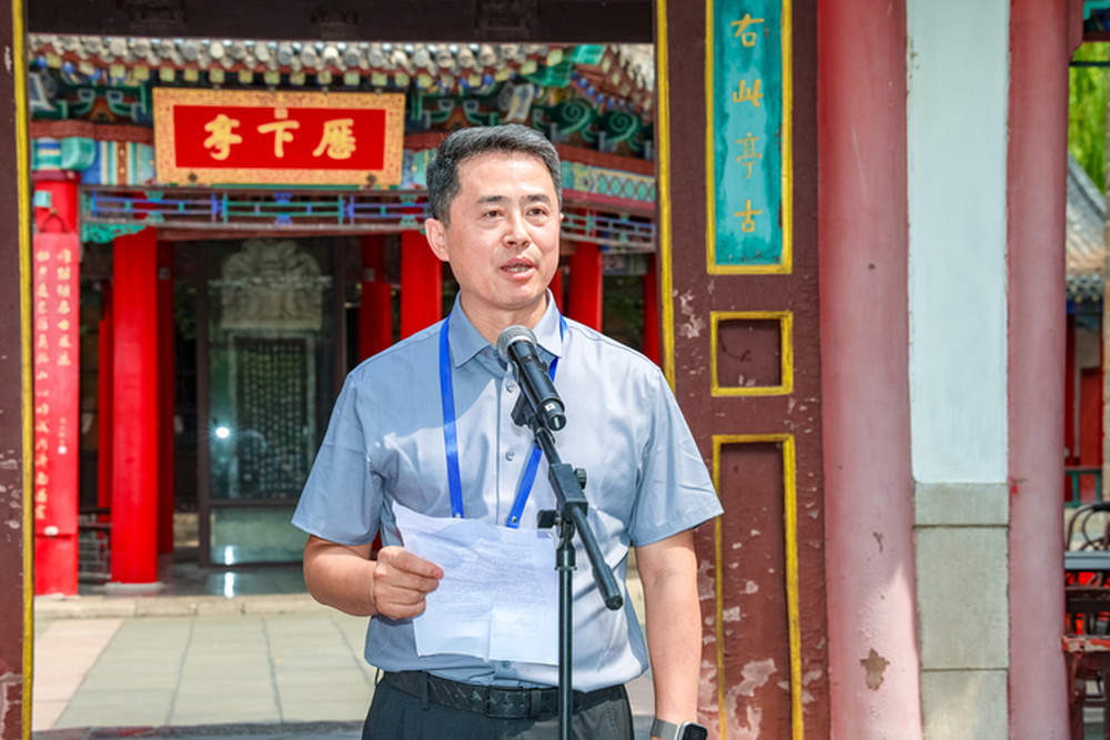 海右聚贤才：书映泉城 “我在济南刚刚好”系列主题赛事颁奖暨 《我在济南刚刚好》文学作品集出版发布式举行