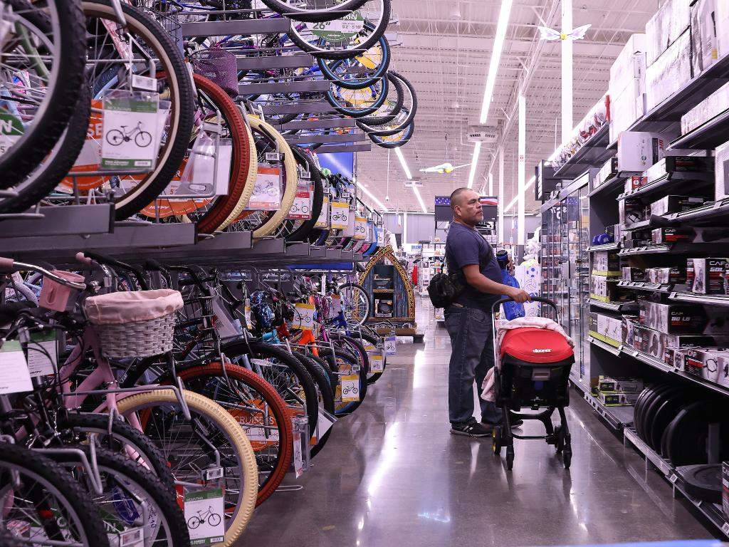 美国商场货架一线观察：关税冲击下的民众“物价焦虑”