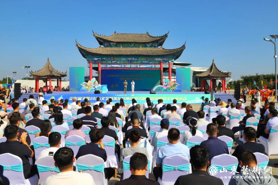强基工程——山东省文联2026文艺赋美乡村集中展示展演暨莱阳梨文化季活动举办