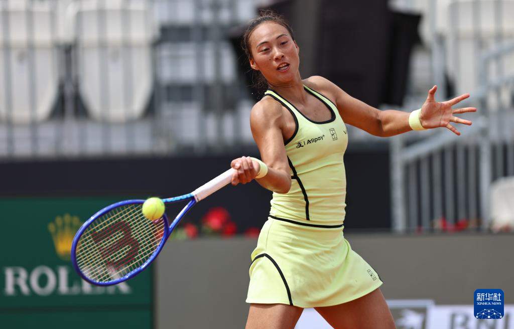 WTA1000罗马站：郑钦文晋级