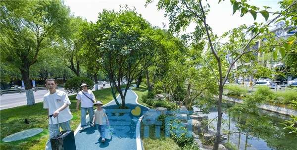 快来体验！千米绿道串起趵突泉和大明湖