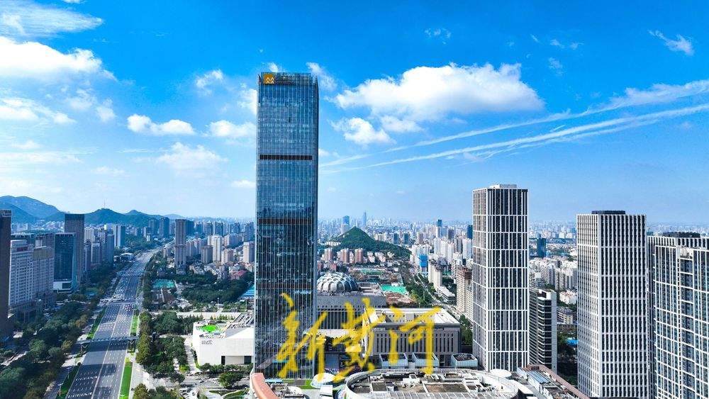 济南雨后现高颜值天空：蓝天白云风景如画