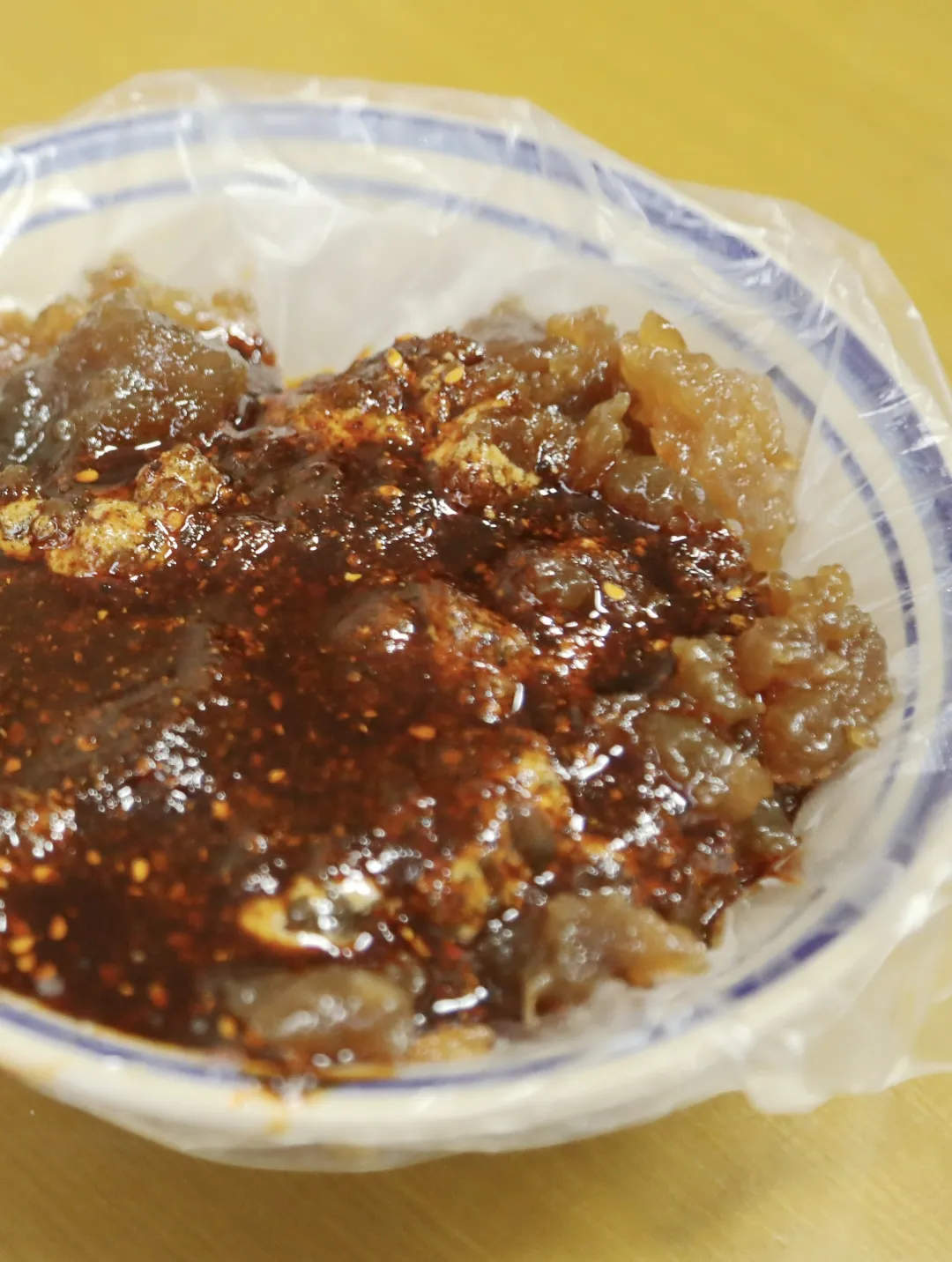 高铁站又现神秘打包盒，麻辣烫稳居“带货”榜首