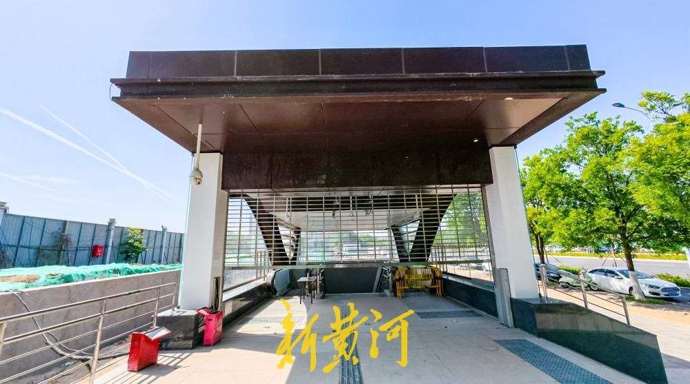 济南地铁6号线中央公园站部分出入口揭开面纱