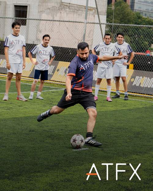 绿茵场上见真章,看ATFX如何用一场足球赛连接彼此