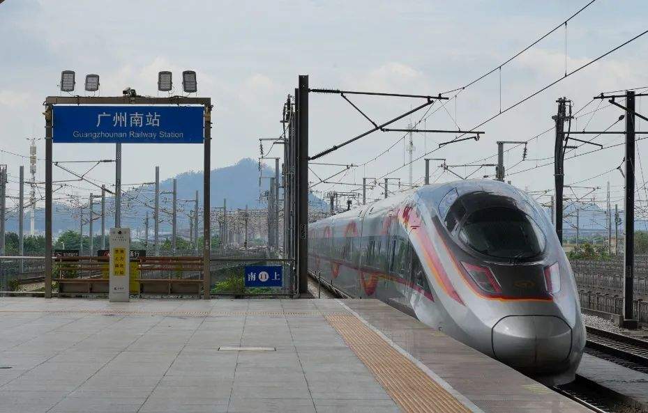 停课、停航、橙色预警！台风“韦帕”加强为台风级