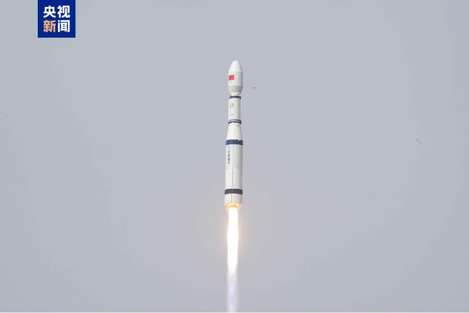 我国成功发射天平三号A星02星