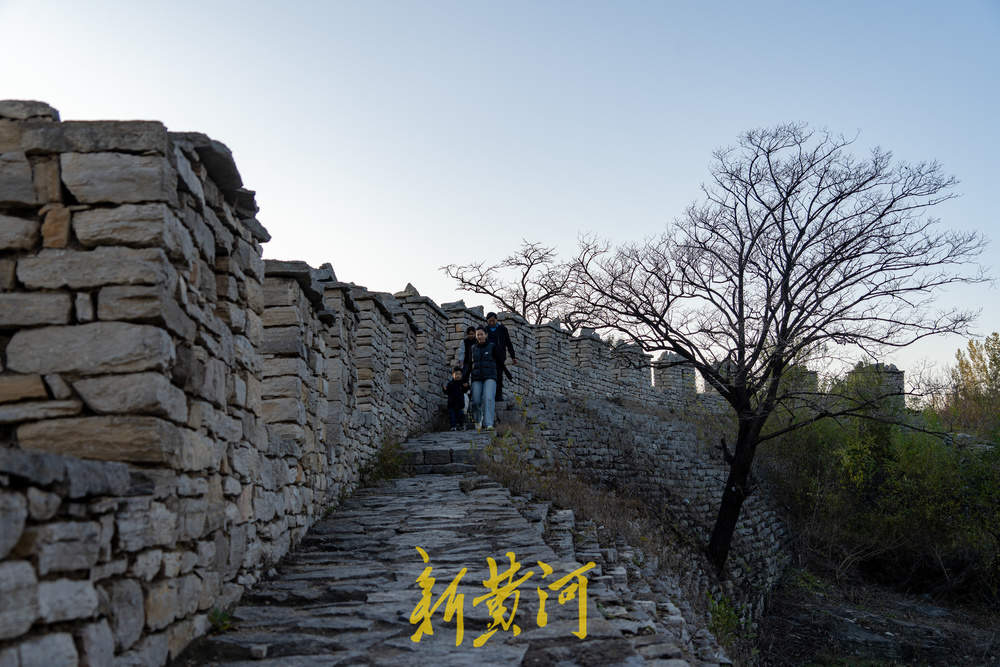 古今相辉映,雄关焕新颜!国家文化公园齐长城遗址展现初冬诗意画卷