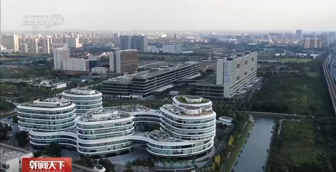 从设计到运营全环节赋能 一系列工业大模型加快落地