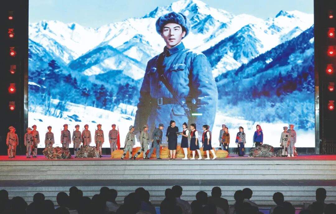 青春华章丨“不断拓展实践育人和网络育人的空间和阵地”