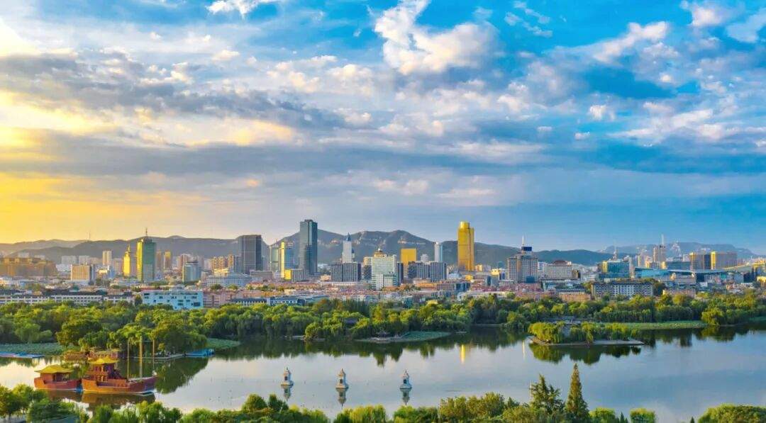 省两会“点名”济南，释放什么信号？