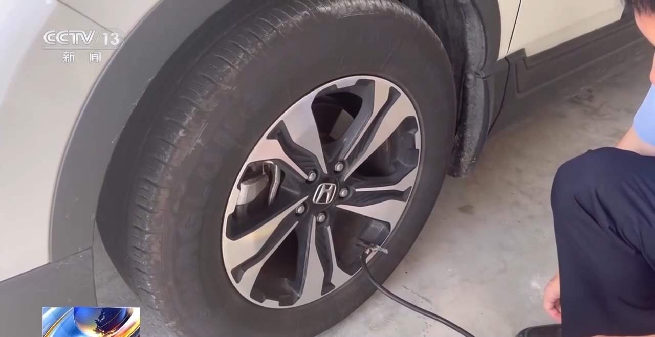 汛期暴雨易积水 涉水行车收好这份驾驶指南