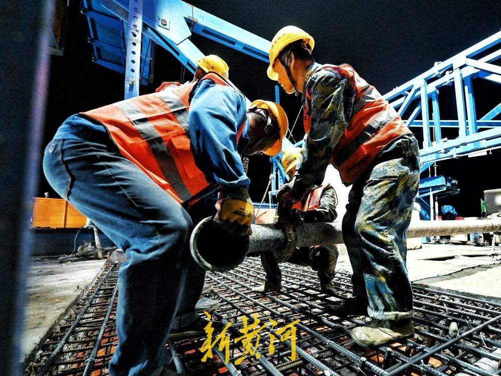 两座连续梁同日合龙！济枣铁路建设取得新进展