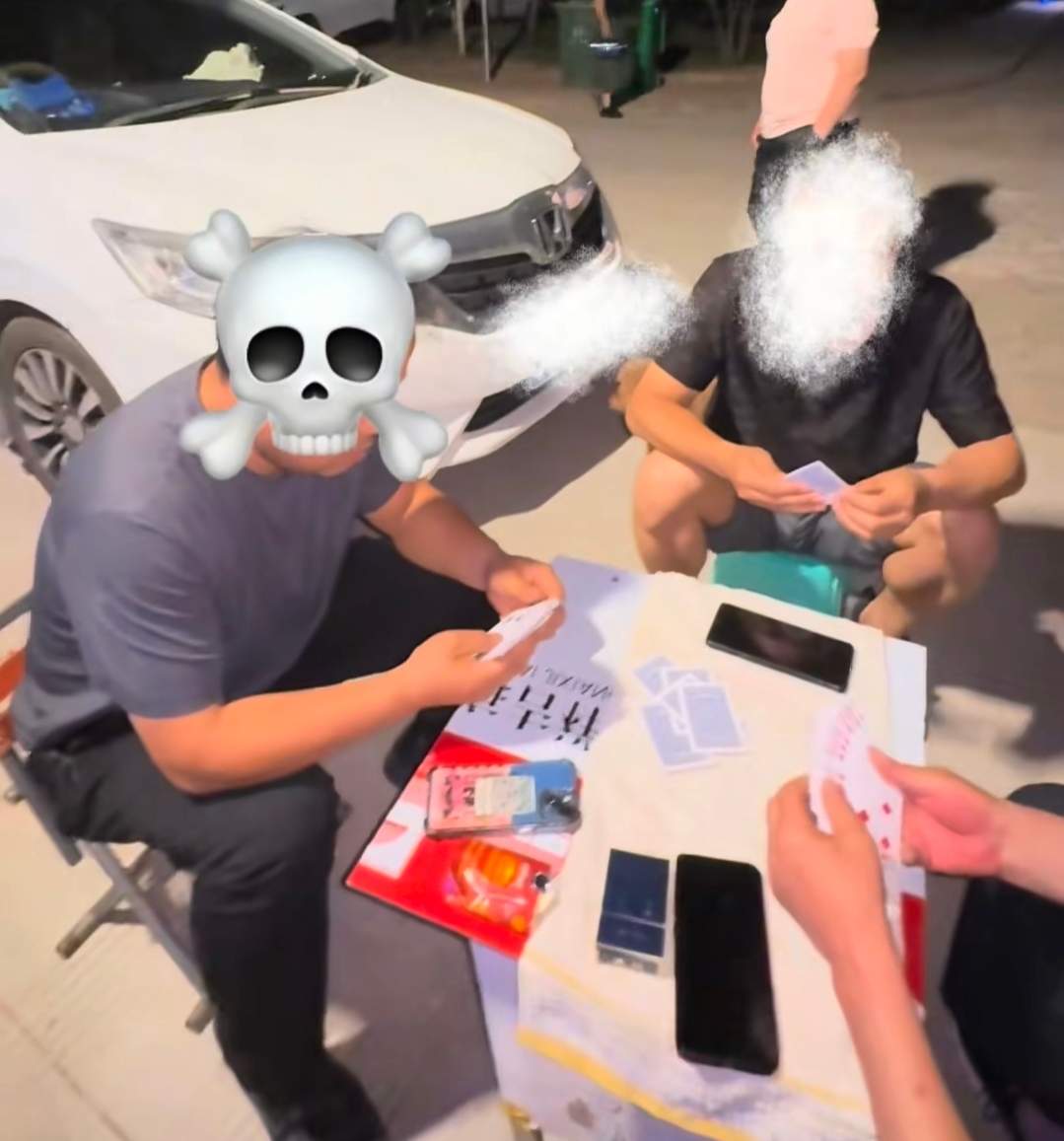 甘肃女子称扶老人反被诬陷，维权近3月等到道歉，“对方又报警称泄露隐私”，社区回应