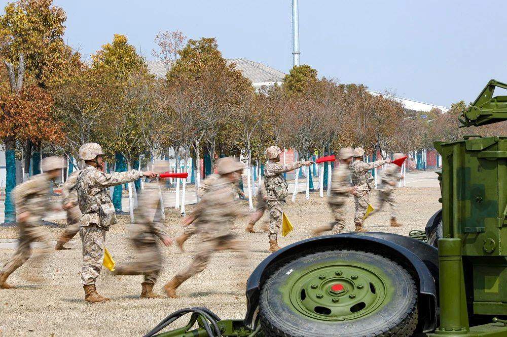 欢乐祥和的春节,有他们在守护!