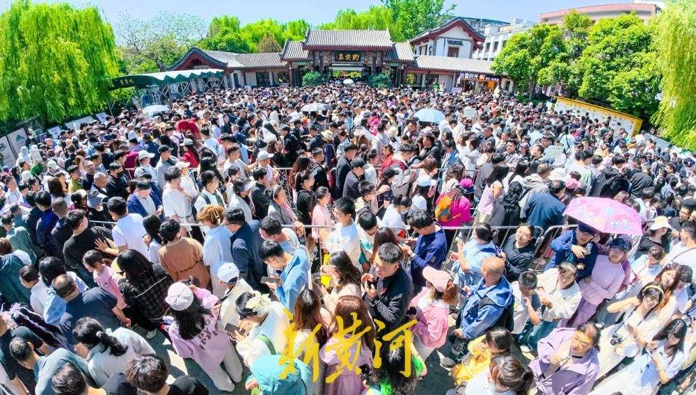 趵突泉持续喷涌23周年影像志：一泓清泉，脉动济南