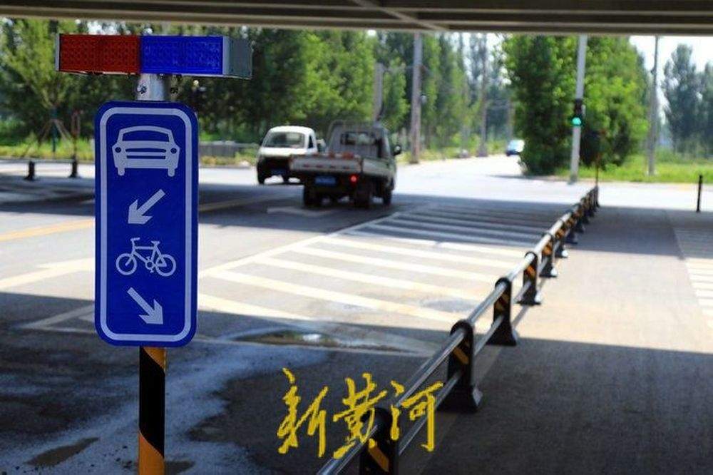 老路焕“新颜” 记者实探改造后的美里北路：施划标线、增设信号灯、完善防护设施成效显著