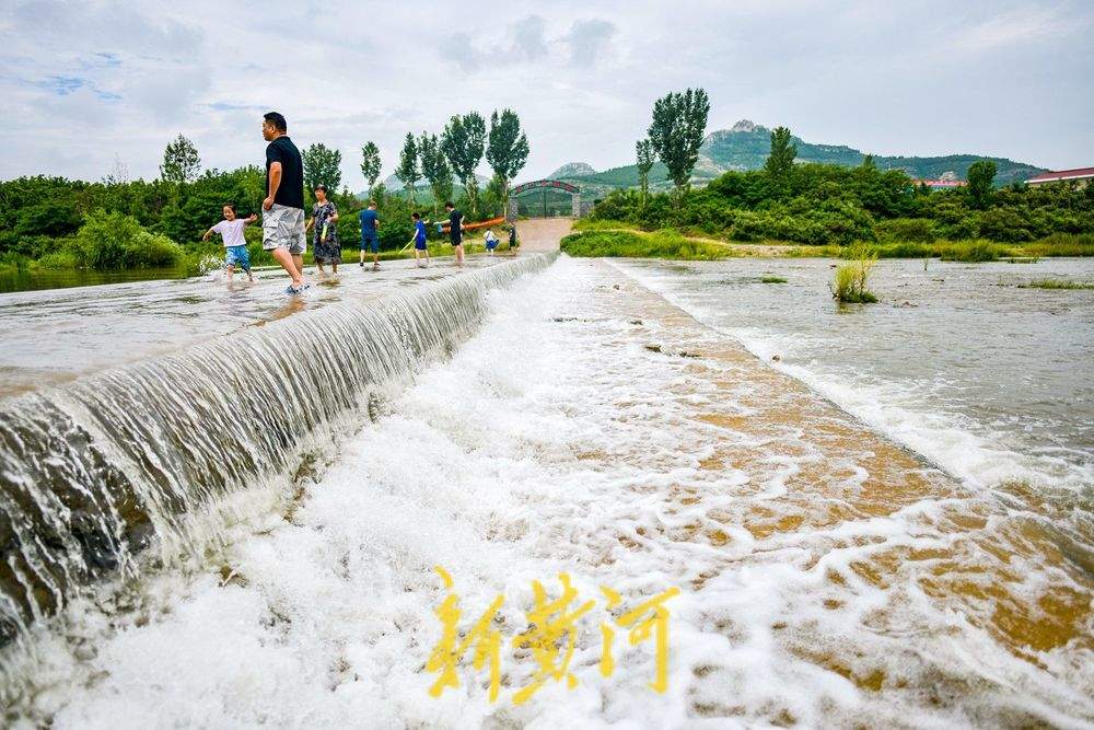 一年四季 泉在济南丨降雨补源，河道再现激流飞瀑