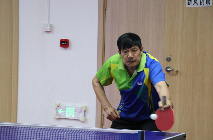 “天津银行杯”第三届乒乓球团体赛燃情开赛 天津银行济南西城支行助力国球风采