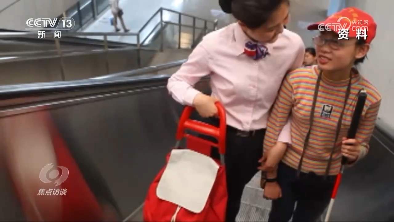 焦点访谈｜微光成炬！平凡岗位上的劳动者描绘奋进的中国