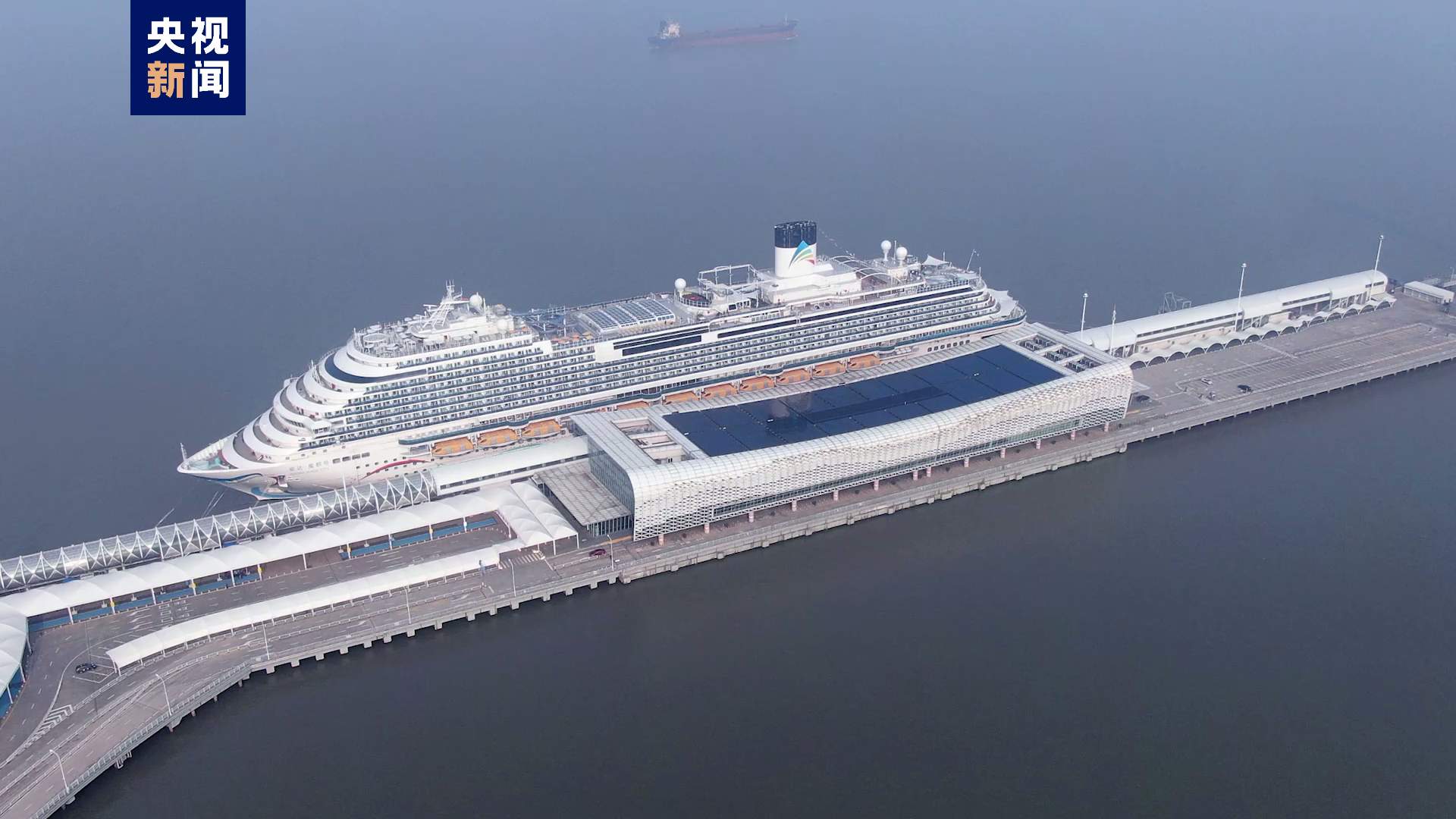 春节前后上海邮轮口岸出入境邮轮数量迎新高