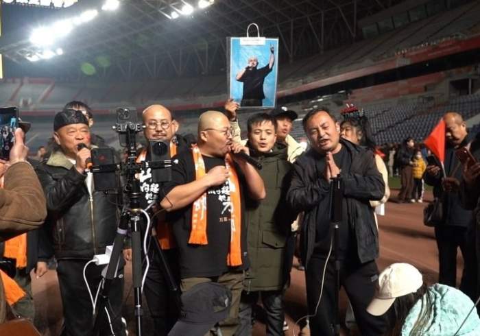 当刀郎山歌遇见泉城暖意：一场演唱会里的“好客”答卷