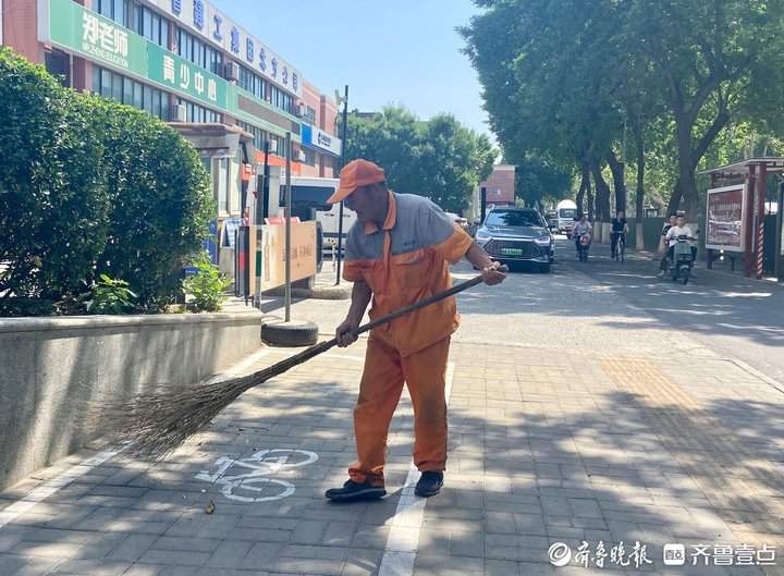 济南：气温超38℃环卫工全天歇班，每人每月补贴300元