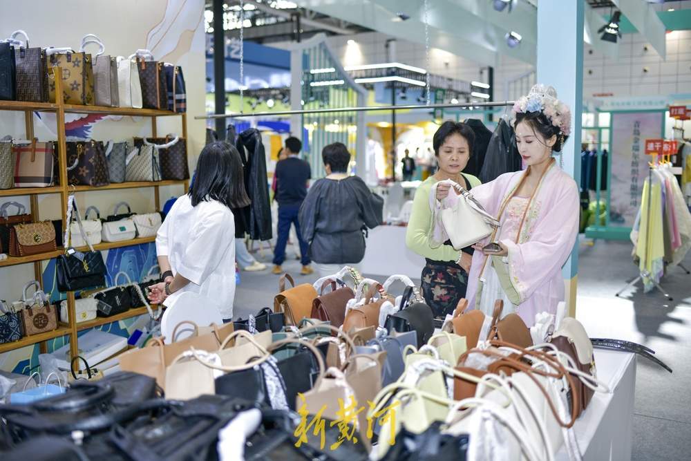 山东外贸优品集体亮相济南，助力外贸商品出口转内销