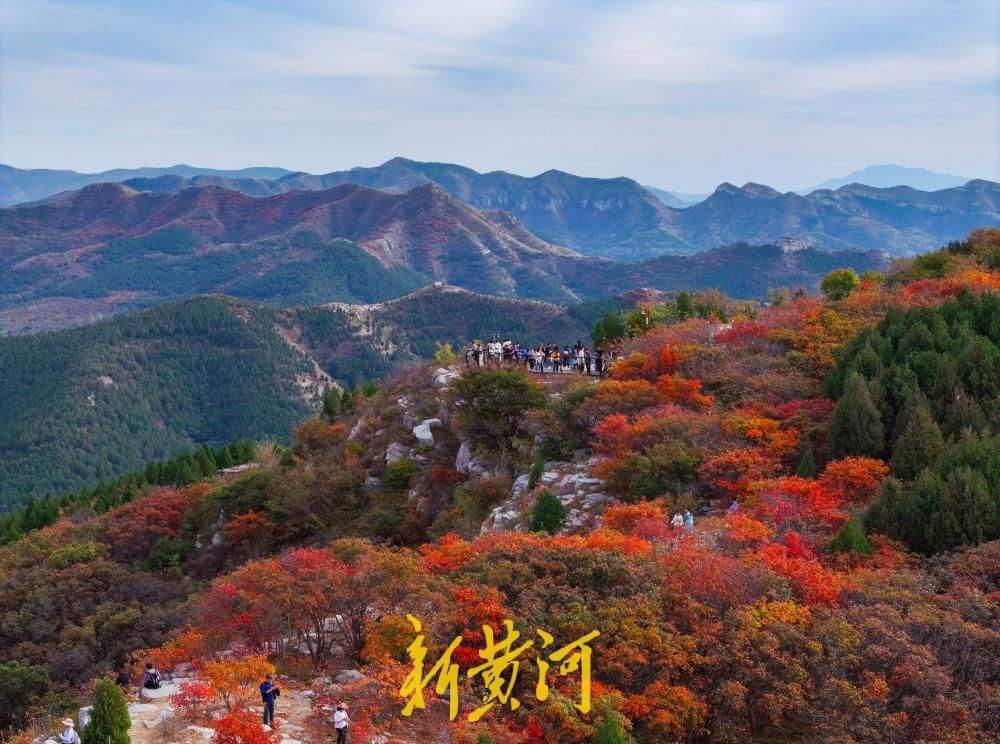 一年四季 泉在济南丨层峦焕彩！秋染蚰蜒山 登高赏彩林