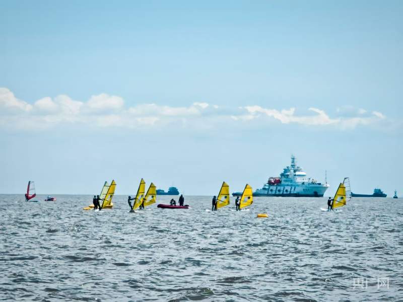 消费新观察丨水上运动点燃夏日消费活力