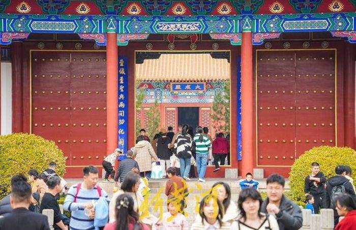 感谢每一位“泉城自来水”！“泉”在济南过大年已收到290条旅游攻略