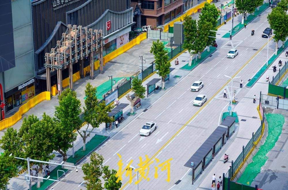 济南：泉城路西段机动车道今日通车 全线恢复双向通行