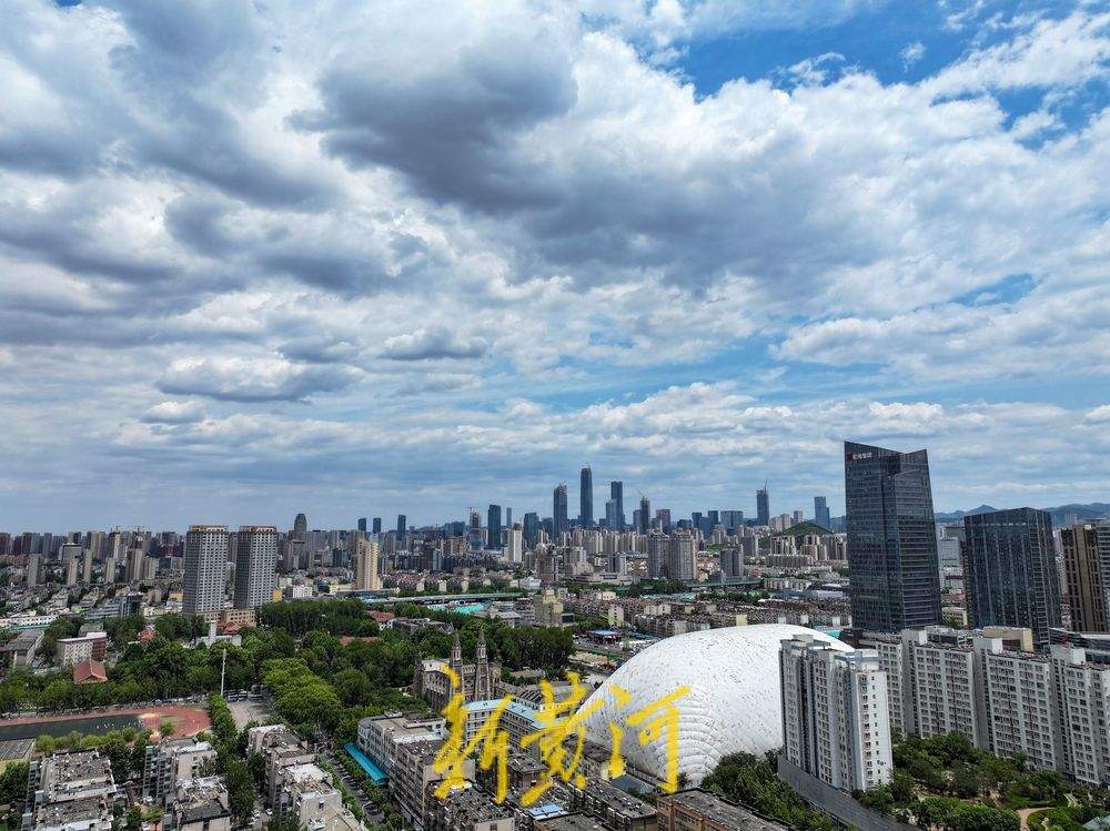 夏日的“天空剧场”！云卷云舒映衬泉城之美 