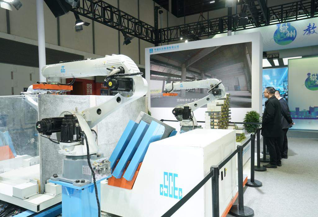 满足新业态 回应新需求——新职业涌现助力高质量发展