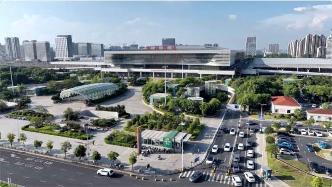 南昌西站旁，你好酒店+中档酒店，如何跑出区域“双冠王”？