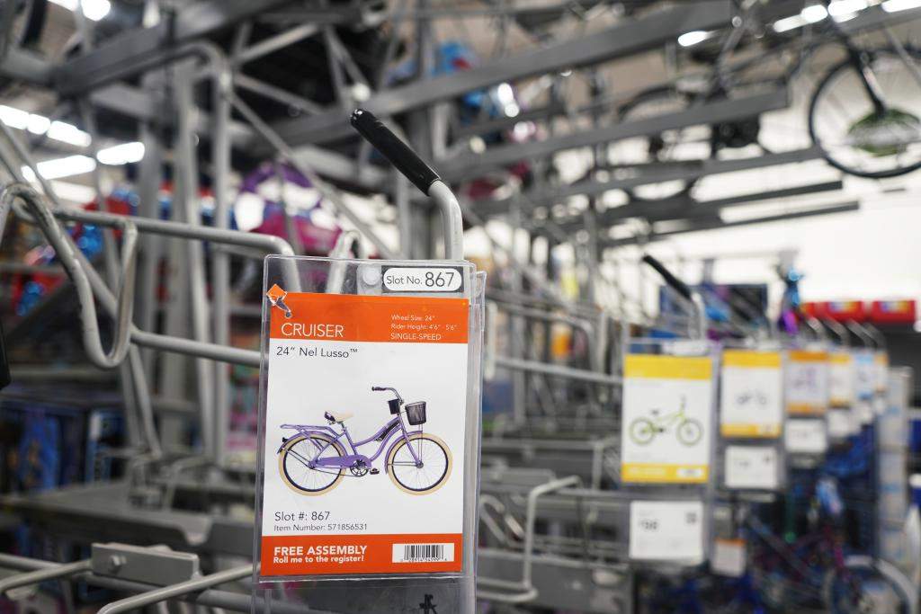 美国商场货架一线观察：关税冲击下的民众“物价焦虑”