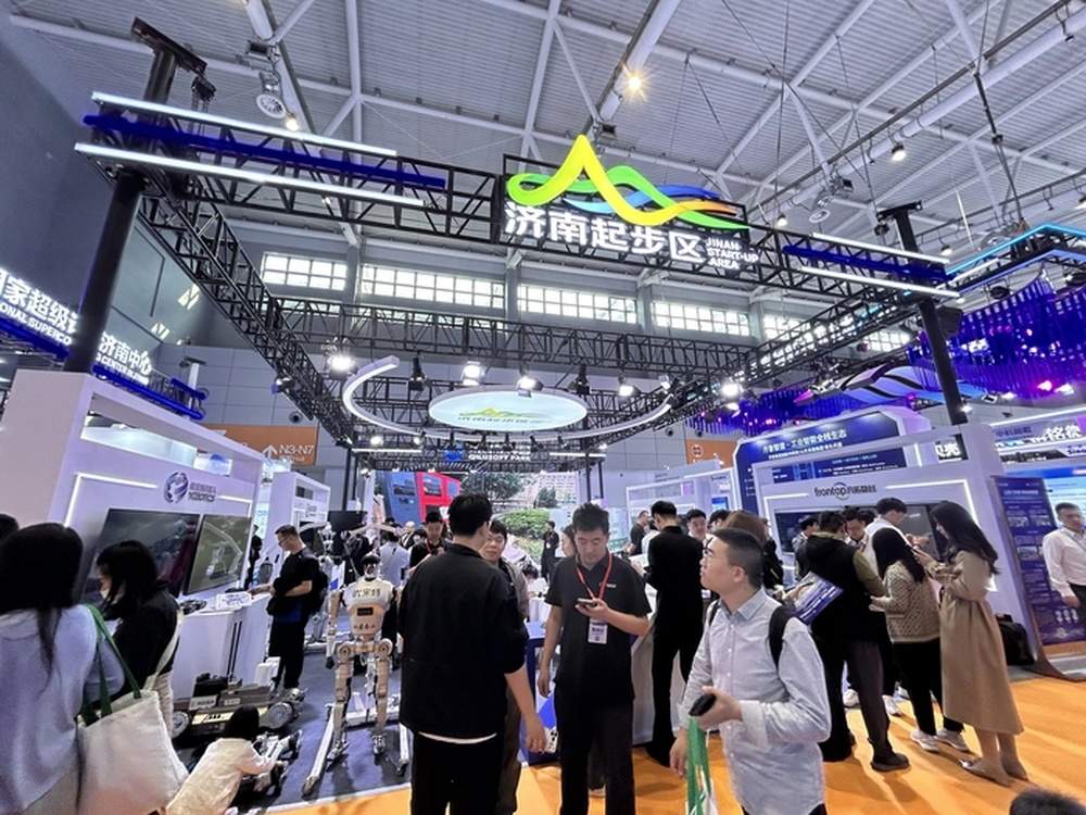 优宝特、凡拓数创等AI前沿企业纷纷落地，济南“未来之城”展现虹吸力
