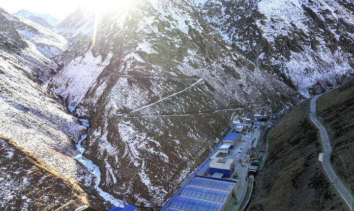 亚欧通衢向未来——沿着高速看新疆立体交通新图景