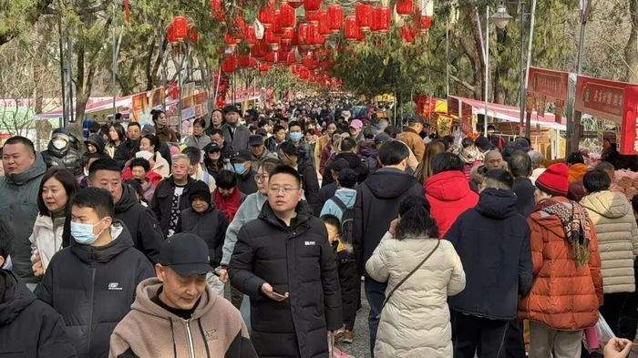 大年初二，千佛山新春游园会热闹不减 祈福游园乐不停！
