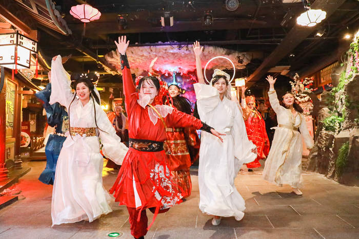 不按套路出牌 撬动商业新模式