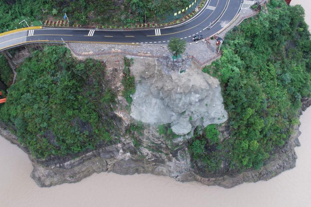 地球“伤疤”能否愈合？矿山生态修复的基层实践样本