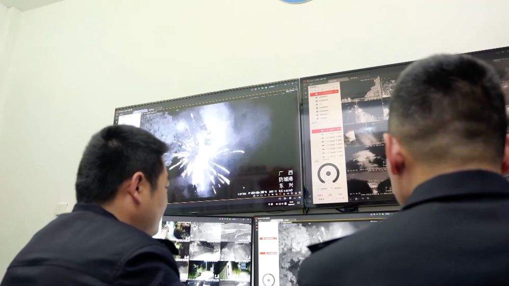 新华视点｜春节的坚守与担当 温暖相伴共赴团圆