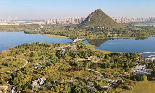 博阅·文史丨共题松雪画 同赋鹊华秋 山东乡试举人的咏济南诗歌