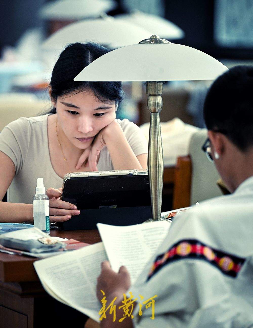 一年四季 泉在济南丨书山墨海里度过别样双节假期