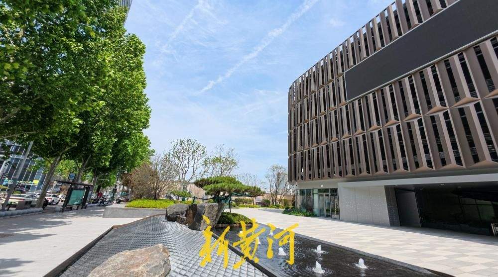 原历城商场拆除后建起新展厅  洪楼城市更新首个商业项目将开放