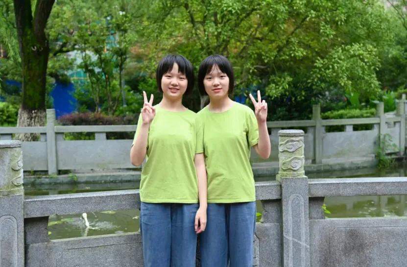 优秀×2！湖南怀化双胞胎姐妹考上北大
