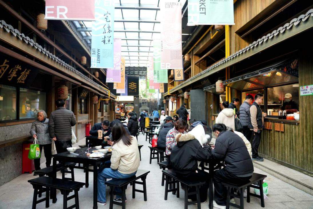 新华网民生观察丨菜市场“变形记”