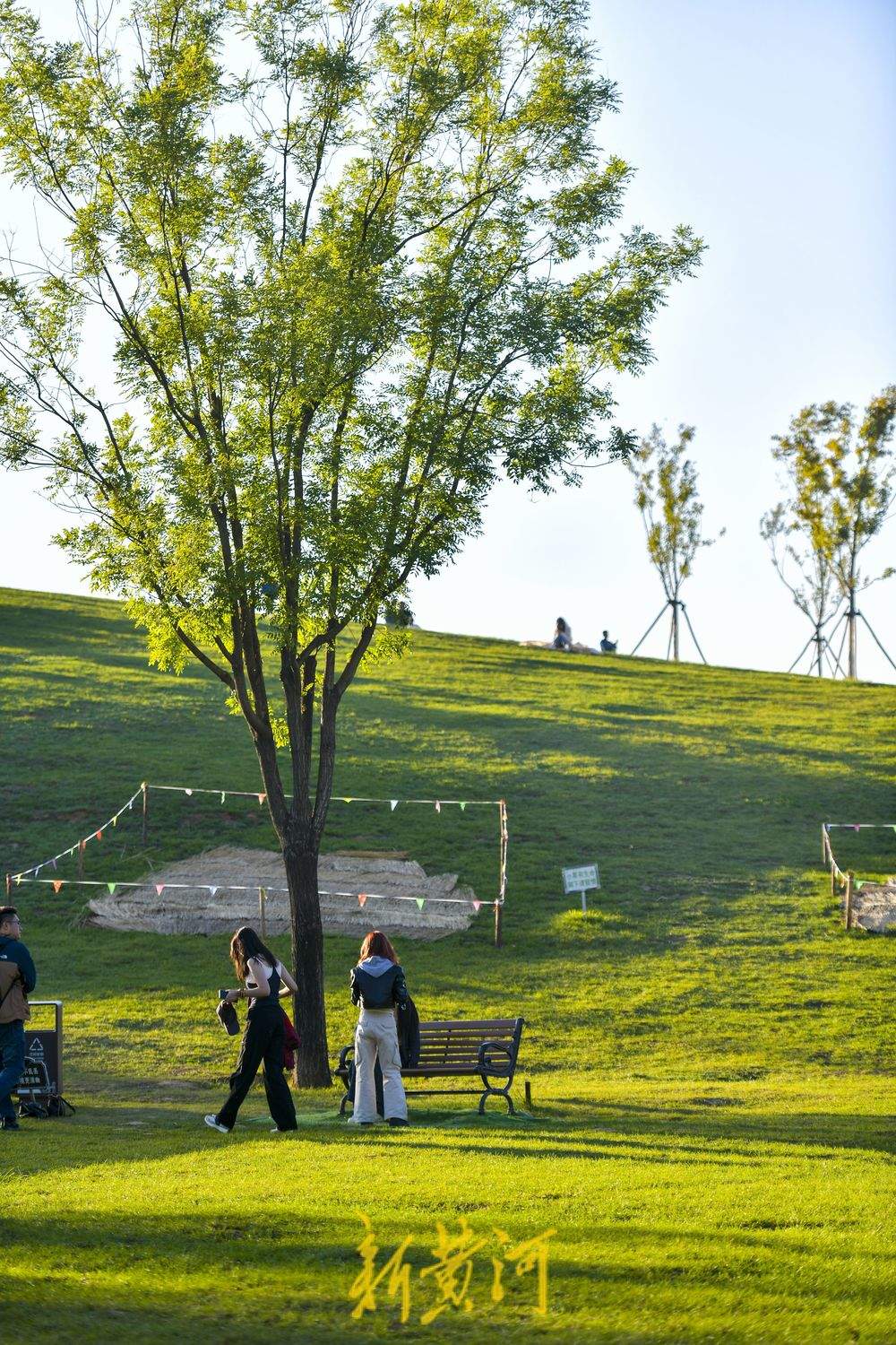 “泉”在济南享金秋