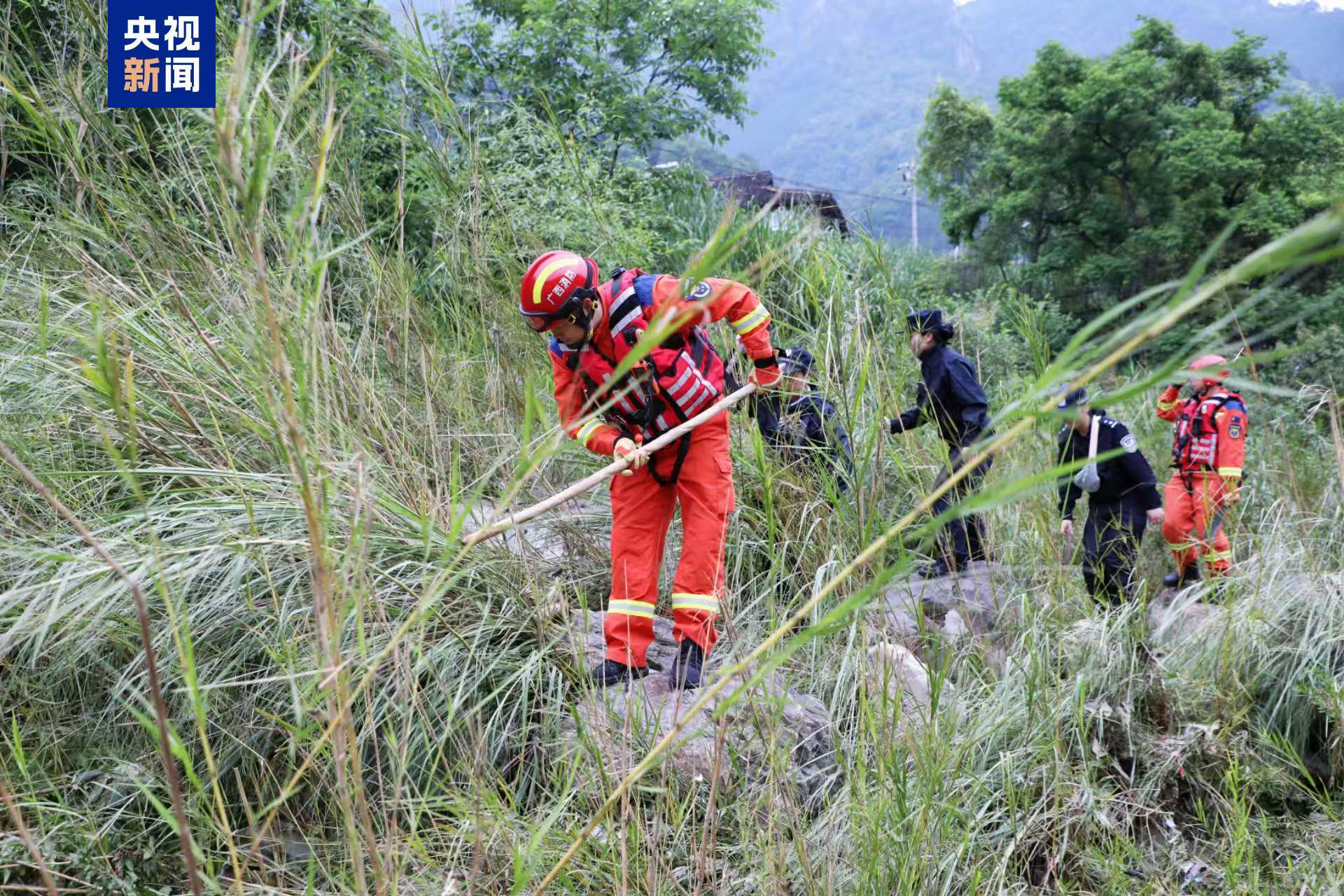 广西龙胜山洪灾害已找到6名遇难者 仍有2人失联